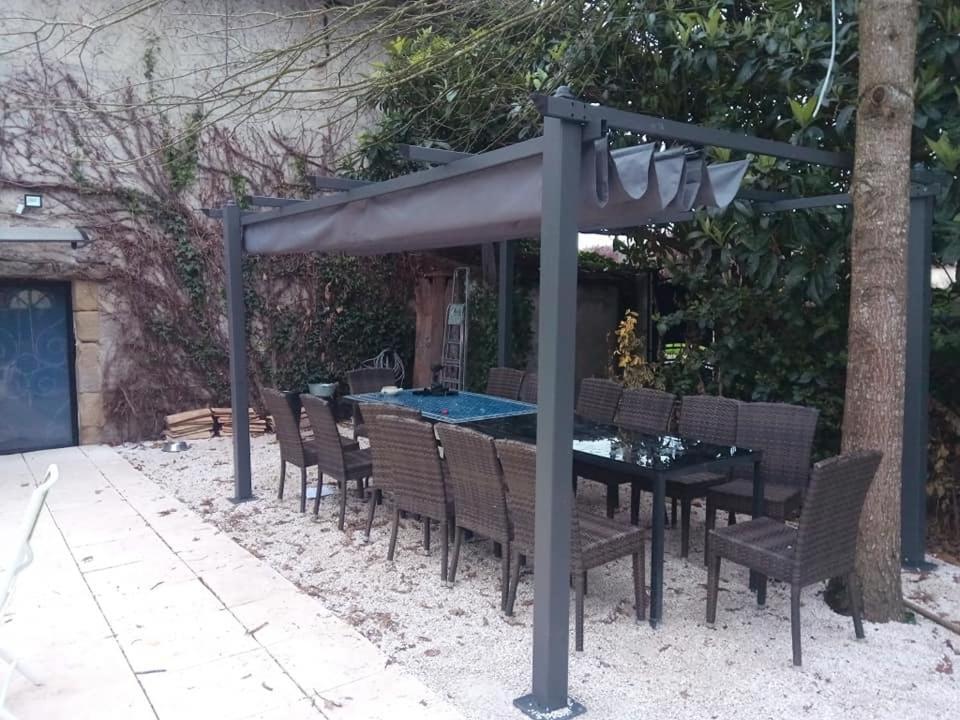 Gite De 6 A 14 Pers Avec Piscine-Jacuzzi- Salle Des Fetes Bastanes Exterior foto